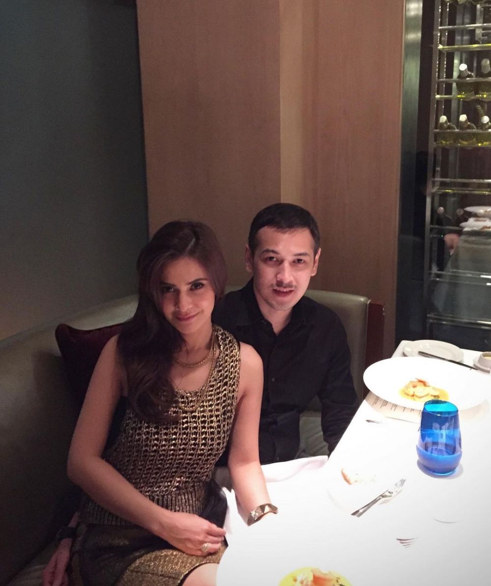 potret harmonis rumah tangga cut tari & richard kevin © berbagai sumber