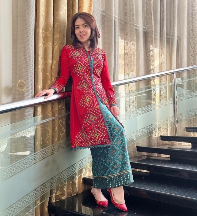 Artis kuliah fakultas hukum istimewa