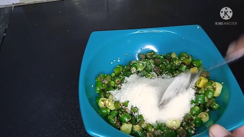 5 Cara bikin acar cabai rawit, segar dan awet disimpan hingga 1,5 bulan