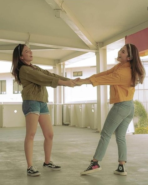 Dinda Kirana dan Nadya Shakira mirip © Instagram