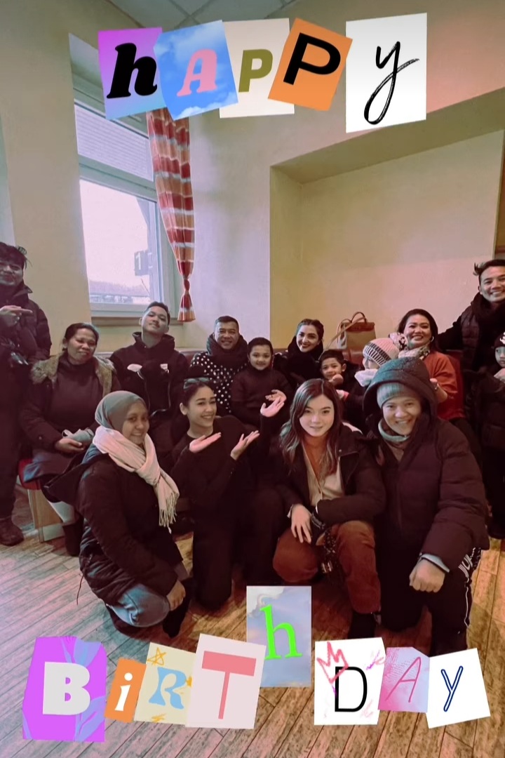 potret perayaan ultah Arsy di Jerman © berbagai sumber