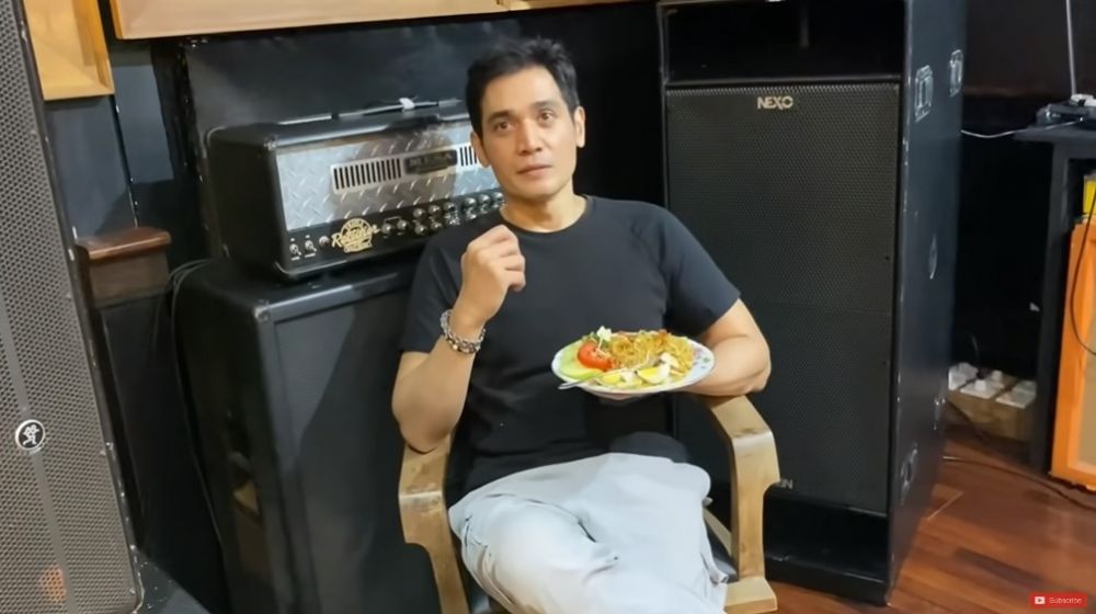10 Pola makan Tyo Nugros eks drummer Dewa 19 ini bikin awet muda di usia 51 tahun