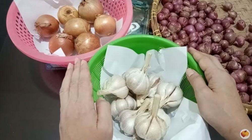 Cara sederhana menyimpan bawang agar tahan sampai berbulan-bulan