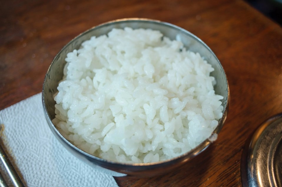 10 Makanan dihindari Siti Badriah, bantu tubuh langsing kembali usai melahirkan