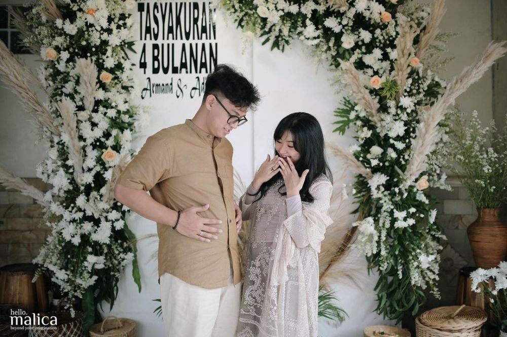 potret pengajian 4 bulan kehamilan adinda azani © instagram potret pengajian 4 bulan kehamilan adinda azani © instagram