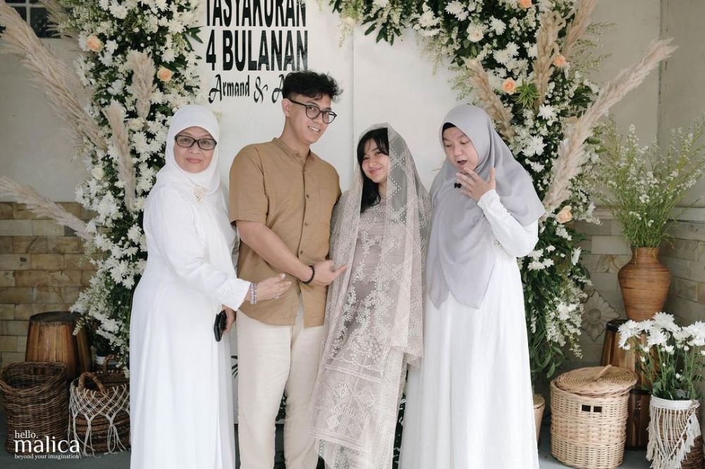 potret pengajian 4 bulan kehamilan adinda azani © instagram potret pengajian 4 bulan kehamilan adinda azani © instagram