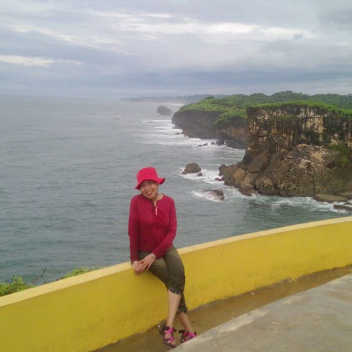 pesona Niniek Arum di keseharian © 2022 Instagram 