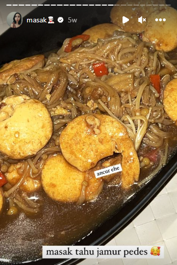 13 Inspirasi masakan rumahan ala Clairine Clay istri Joshua Suherman, praktis untuk pemula