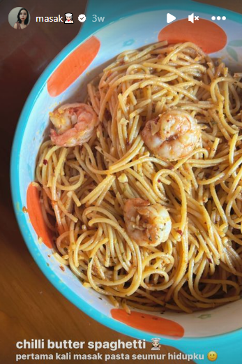 13 Inspirasi masakan rumahan ala Clairine Clay istri Joshua Suherman, praktis untuk pemula