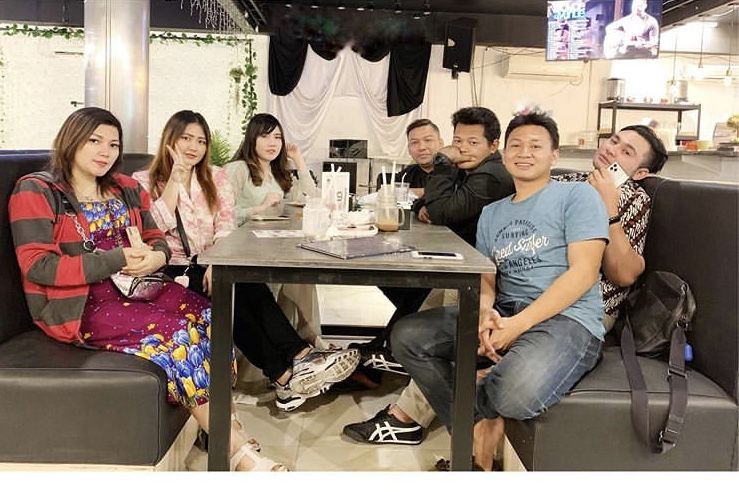 kedekatan Via Vallen dan adik-adiknya © 2022 brilio.net