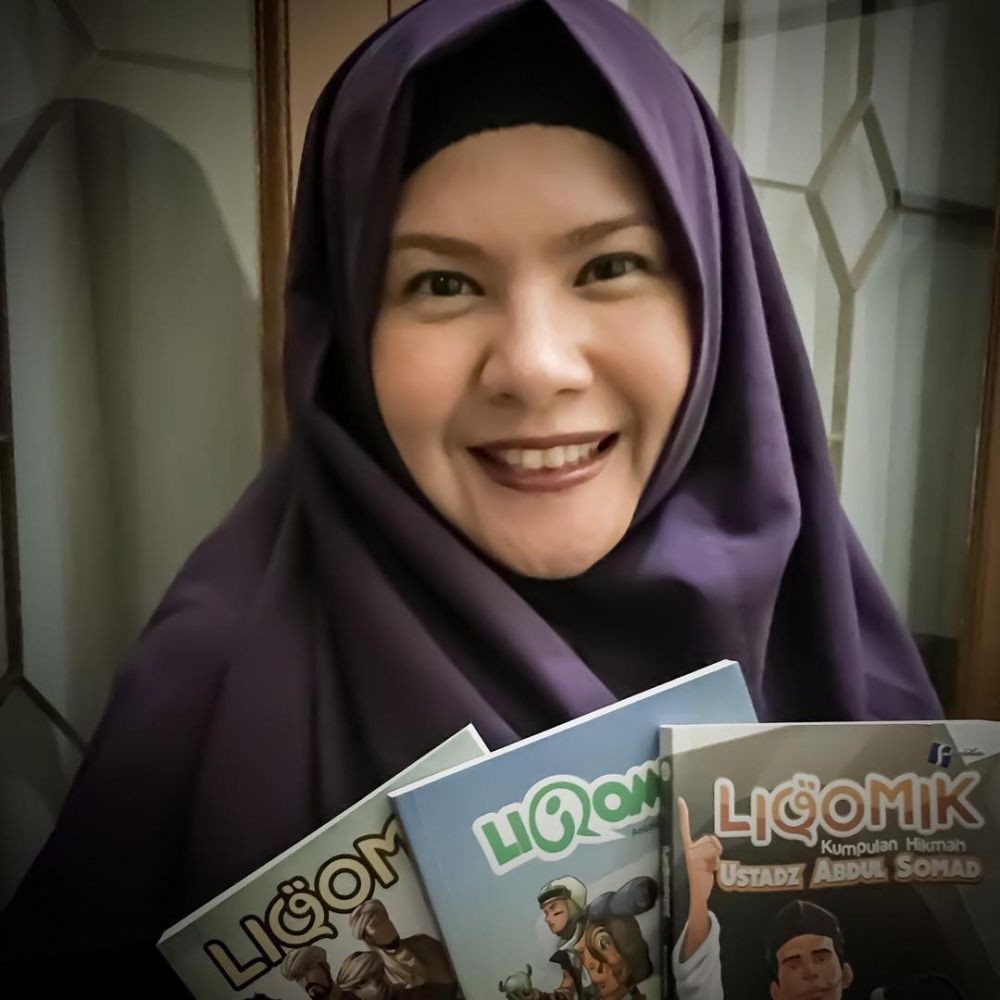 Biduan pop era 2000-an jadi pendakwah © berbagai sumber Biduan pop era 2000-an jadi pendakwah © berbagai sumber