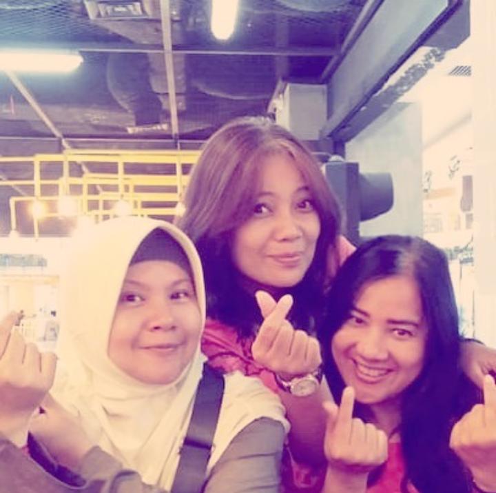 Biduan pop era 2000-an jadi pendakwah © berbagai sumber Biduan pop era 2000-an jadi pendakwah © berbagai sumber