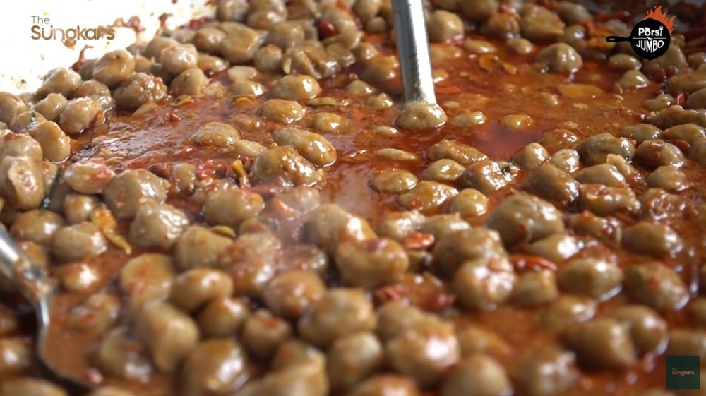 10 Kreasi masakan serba pedas ala Zaskia dan Shireen Sungkar, bikin ketagihan