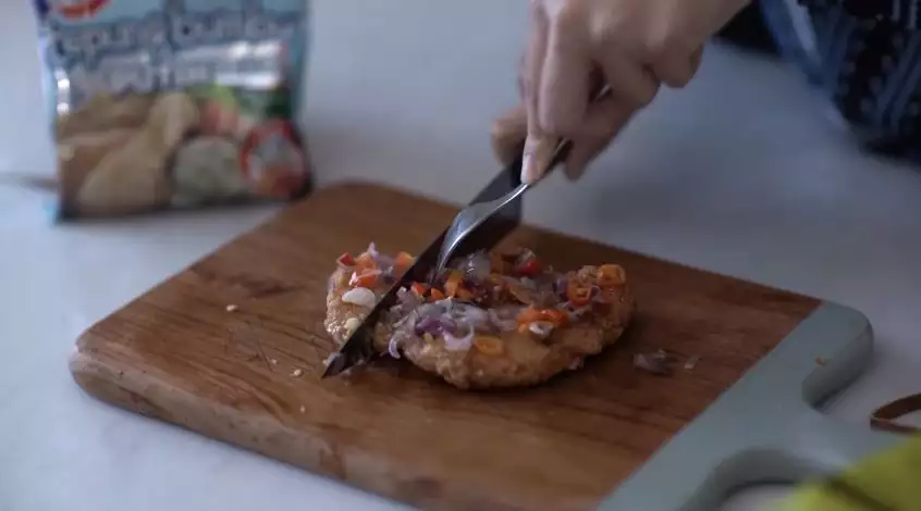 10 Kreasi masakan serba pedas ala Zaskia dan Shireen Sungkar, bikin ketagihan