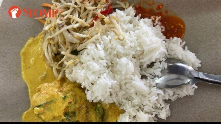 Momen apes pria beli nasi padang seharga Rp 63 ribu, isinya nggak sesuai harapan