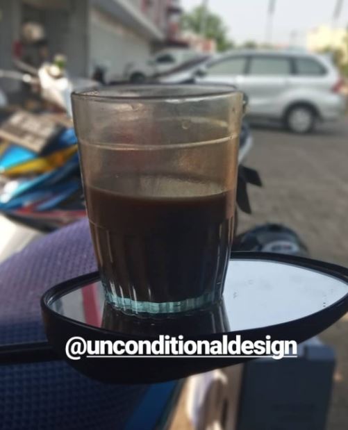 spion motor dijadikan tatakan © 2022 Instagram spion motor dijadikan tatakan © 2022 Instagram