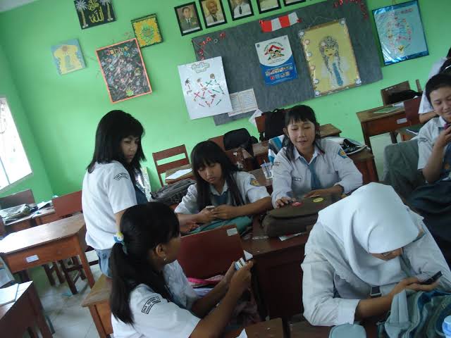 potret kegabutan anak sekolah © 2022 brilio.net potret kegabutan anak sekolah © 2022 brilio.net