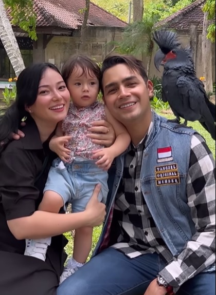  asmirandah ungkap keinginan di ultah pernikahan © berbagai sumber