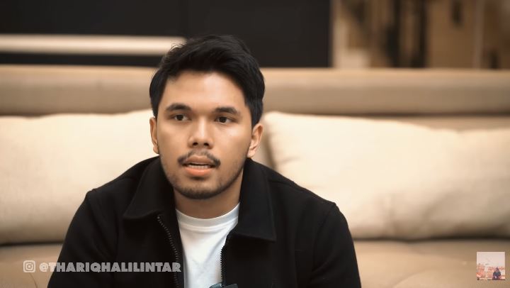 tanggapan santai fuji thariq dijodohkan © berbagai sumber tanggapan santai fuji thariq dijodohkan © berbagai sumber