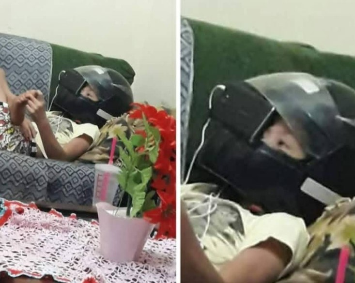 orang tidur dengan alas bantal seadanya © 2022 Instagram orang tidur dengan alas bantal seadanya © 2022 Instagram