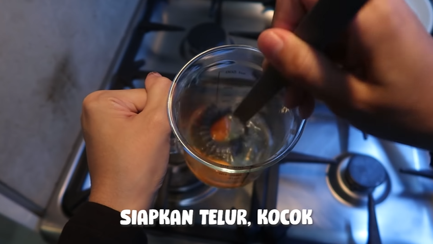 5 Cara bikin telur orak arik ala Ayudia Bing Slamet, hasilnya lembut dan sehat tanpa minyak