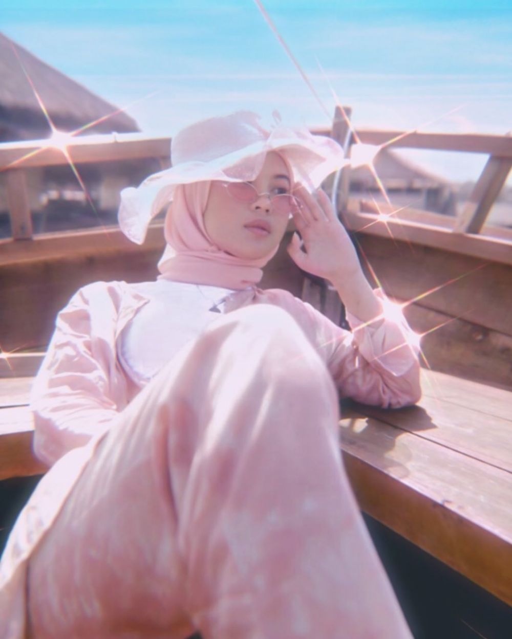 putri anastasya finalis indonesian idol © instagram