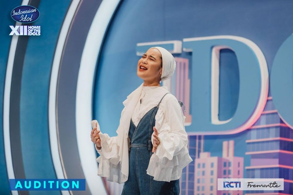 putri anastasya finalis indonesian idol © instagram