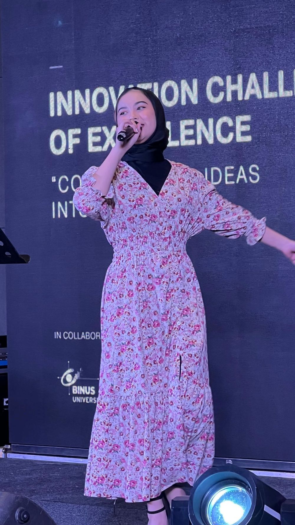 putri anastasya finalis indonesian idol © instagram