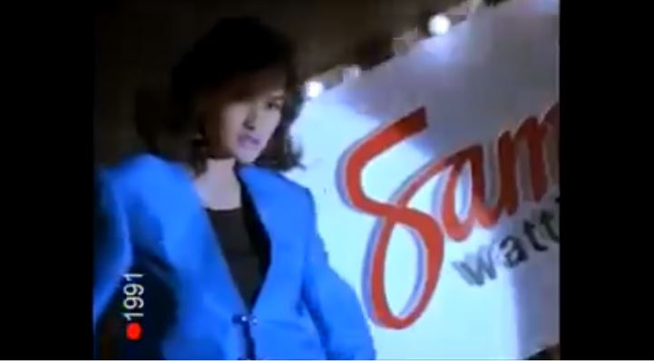 potret lawas wanita iklan permen © berbagai sumber