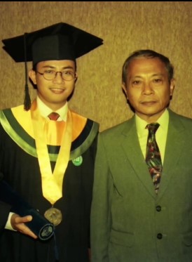 transformasi Edwin Manansang © 2022 Instagram 