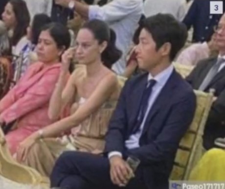 Song Joong-ki dan pacar di Bali © berbagai sumber