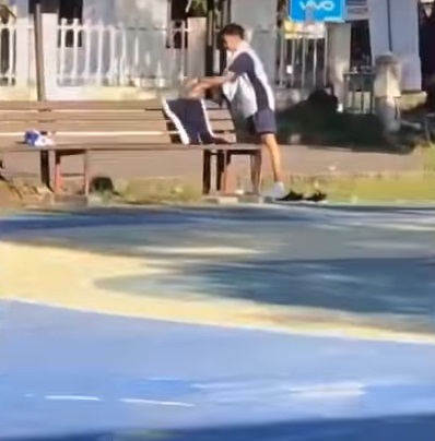 NGAKAK - 11 Tingkah absurd pelajar ketika jam istirahat ini bikin ngelus dada yang lihat © 2022 brilio.net