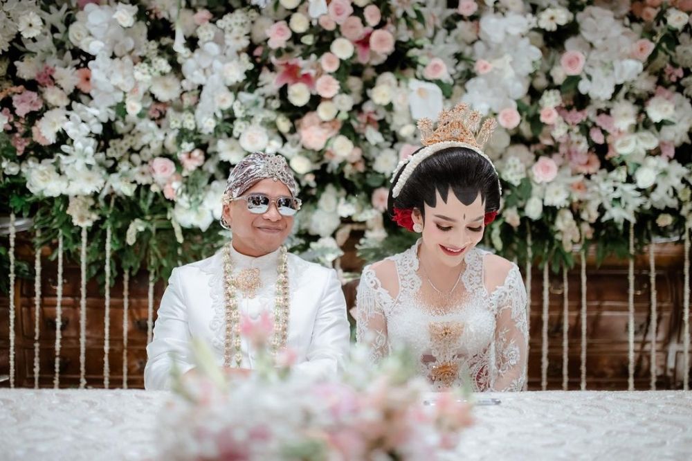 pernikahan peramal Wirang Birawa © Instagram pernikahan peramal Wirang Birawa © Instagram