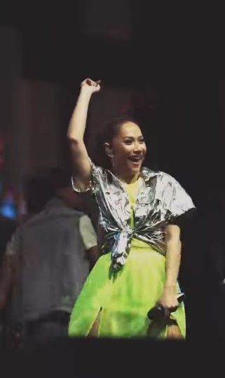 busana Bunga Citra Lestari nyentrik © Instagram busana Bunga Citra Lestari nyentrik © Instagram