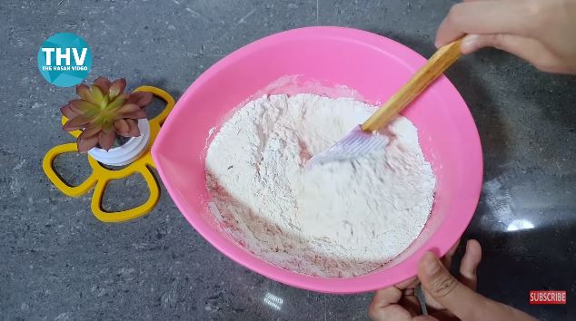 9 Cara bikin teri krispi, garing dan renyah hingga 6 bulan