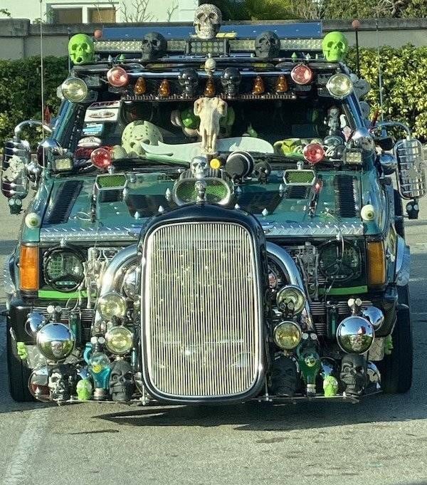 modifikasi mobil terlalu lebay © berbagai sumber