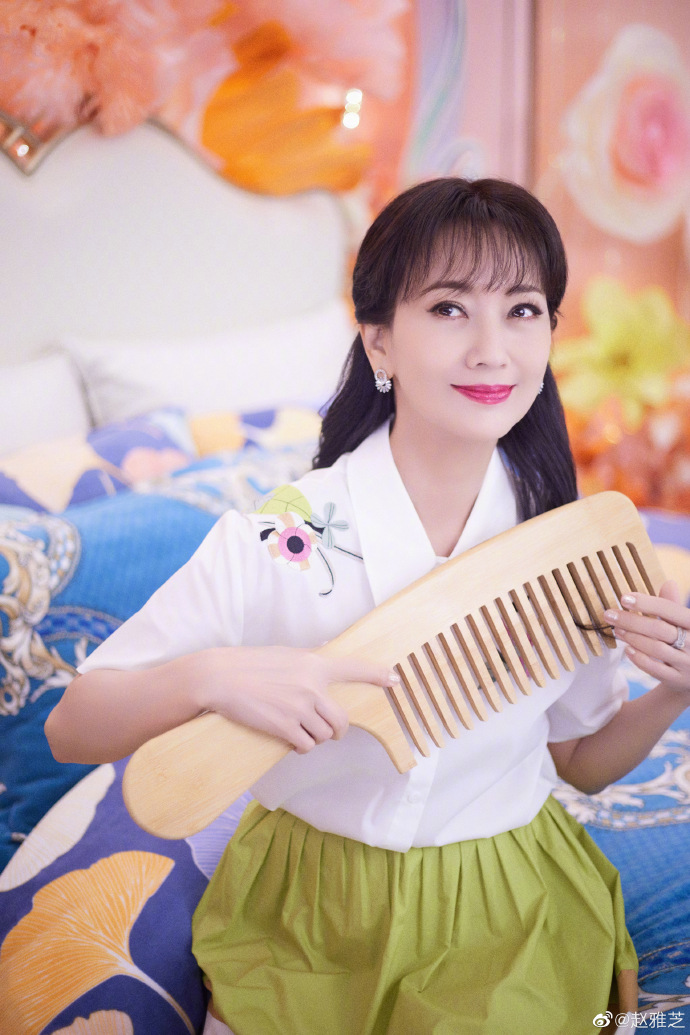 Angie Chiu siluman ular © Weibo