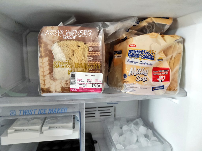 Trik agar roti tawar di kulkas tetap lembut dan awet berbulan-bulan