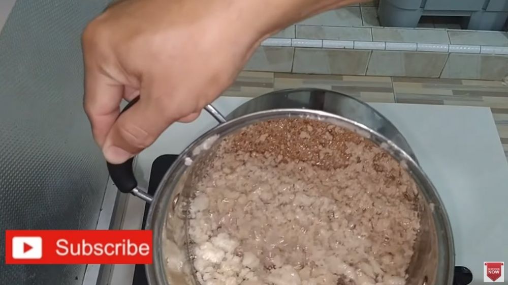 Jangan langsung dibuang, begini cara mengolah santan basi jadi minyak goreng