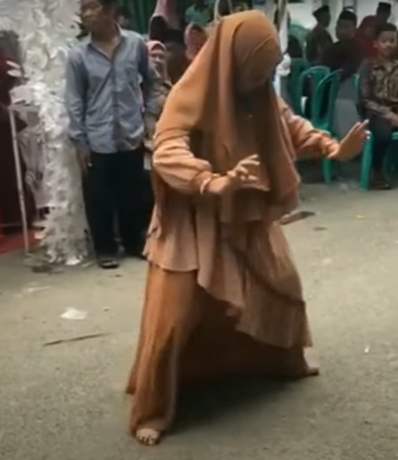 Kejadian tak terduga di acara pernikahan © 2022 brilio.net