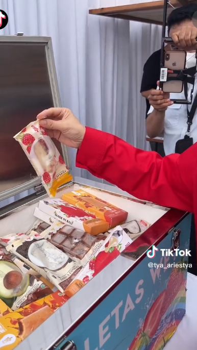 10 Hidangan di acara ulang tahun Kiano Tiger Wong ke-3, komplet abis