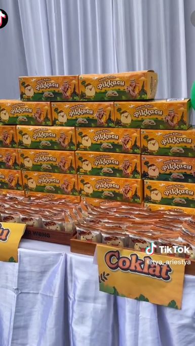 10 Hidangan di acara ulang tahun Kiano Tiger Wong ke-3, komplet abis