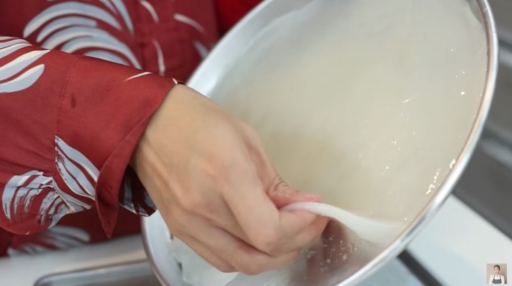 Cuma pakai dua bahan, ini 9 cara simpel bikin kwetiau mentah ala Chef Devina