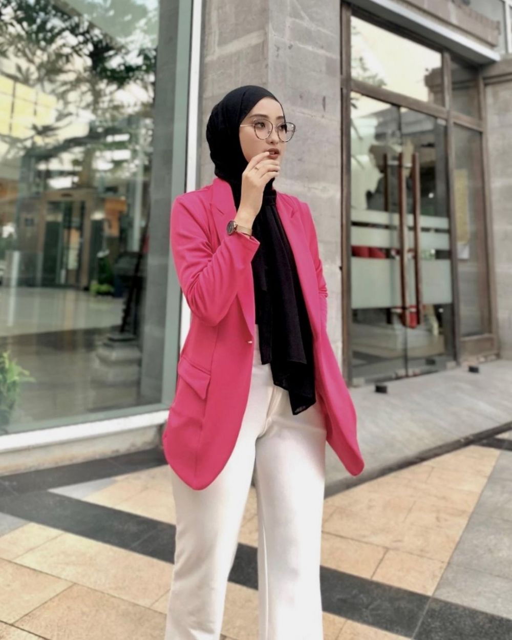 pesona eveline ovilia asisten baru raffi ahmad © berbagai sumber