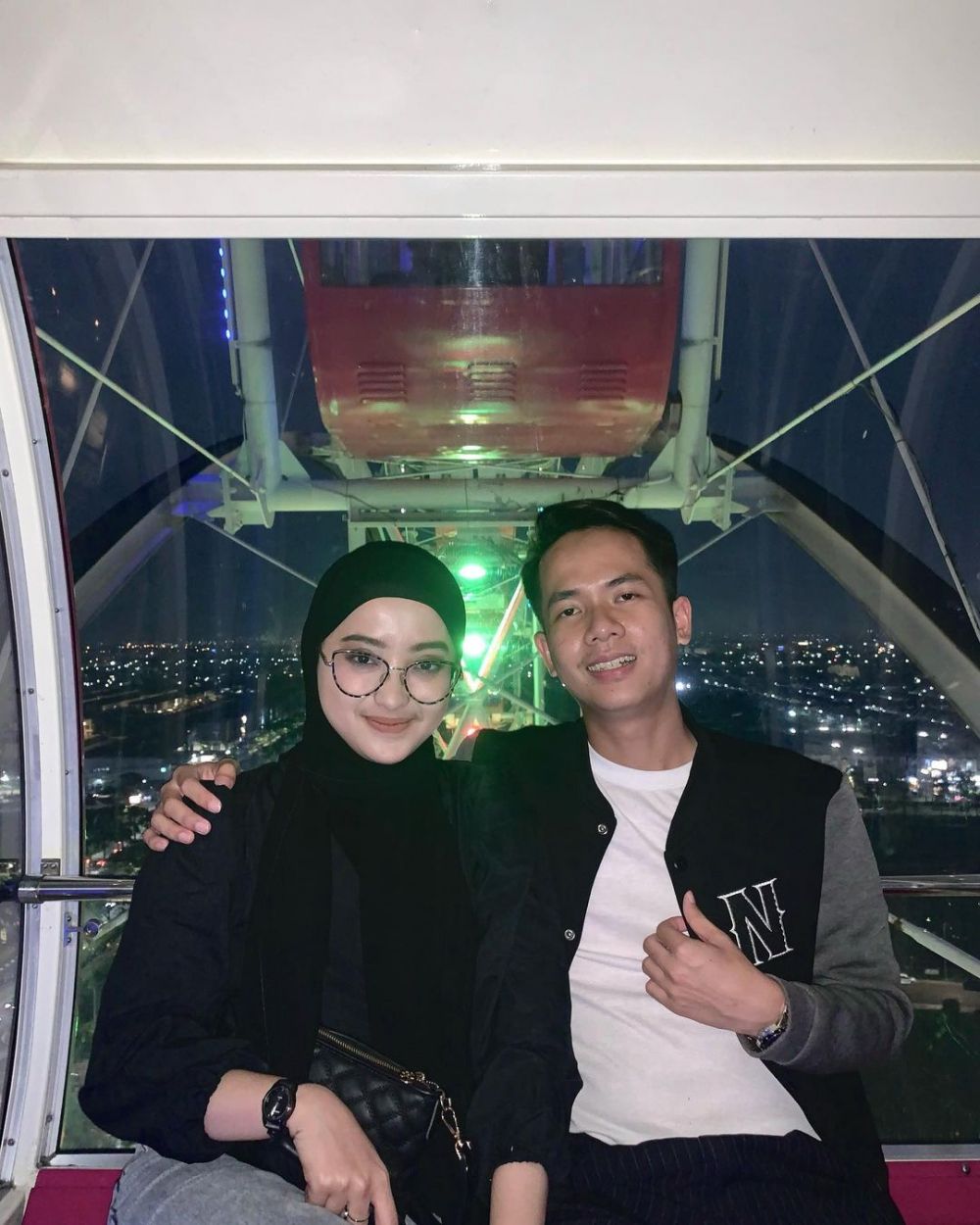 pesona eveline ovilia asisten baru raffi ahmad © berbagai sumber pesona eveline ovilia asisten baru raffi ahmad © berbagai sumber