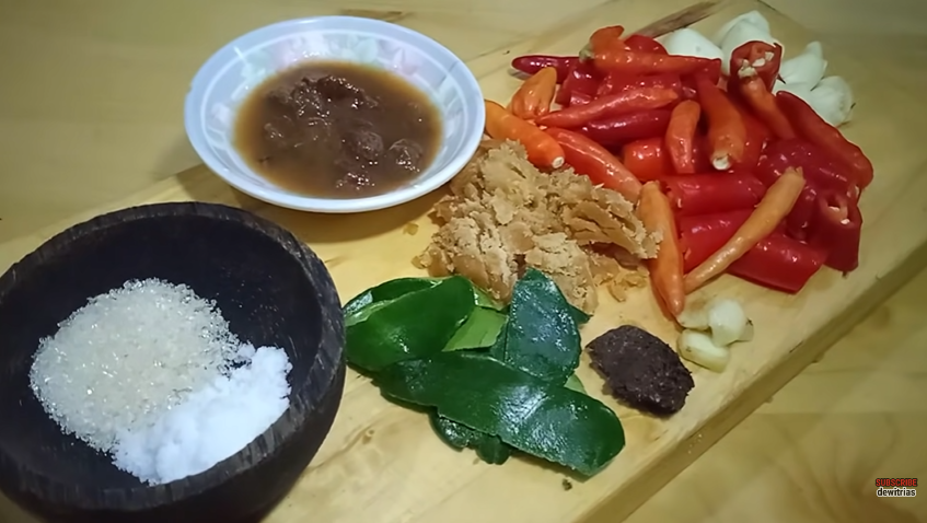 Trik masak bumbu urap agar tidak menggumpal dan basi, awet selama 1 bulan
