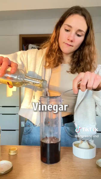 Wanita ini masak tahu jadi mirip ikan salmon, begini 5 cara membuatnya