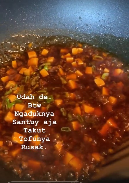 10 Masakan berkuah ala Putri Titian, bisa jadi inspirasi saat musim hujan