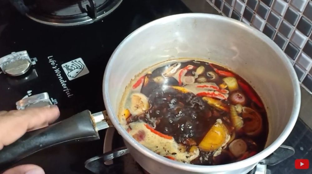 7 Cara membuat kecap inggris ala rumahan, bahannya simpel dan mudah didapat