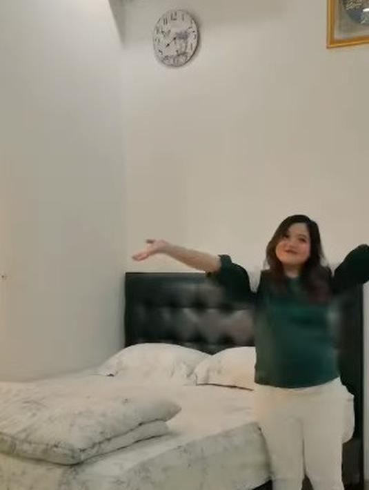 potret kamar tidur penyanyi cantik © berbagai sumber